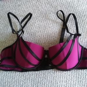 CACIQUE Caged Strappy Half Demi Bra Size 40D
